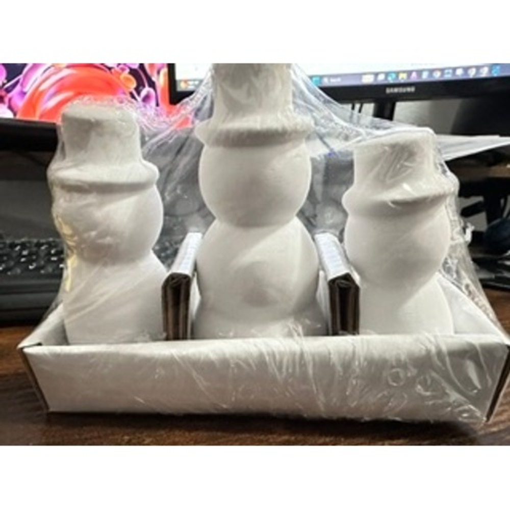 Unbranded Ceramic Snowmen Set 3pc White New DIY Paintable Craft Holiday Decor